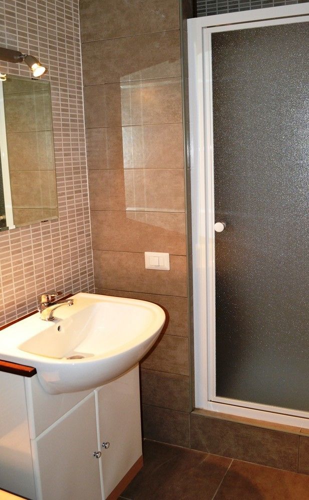 B&B Villa Monterosa Con Piscina Castronno Dış mekan fotoğraf