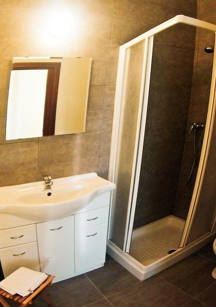 B&B Villa Monterosa Con Piscina Castronno Dış mekan fotoğraf
