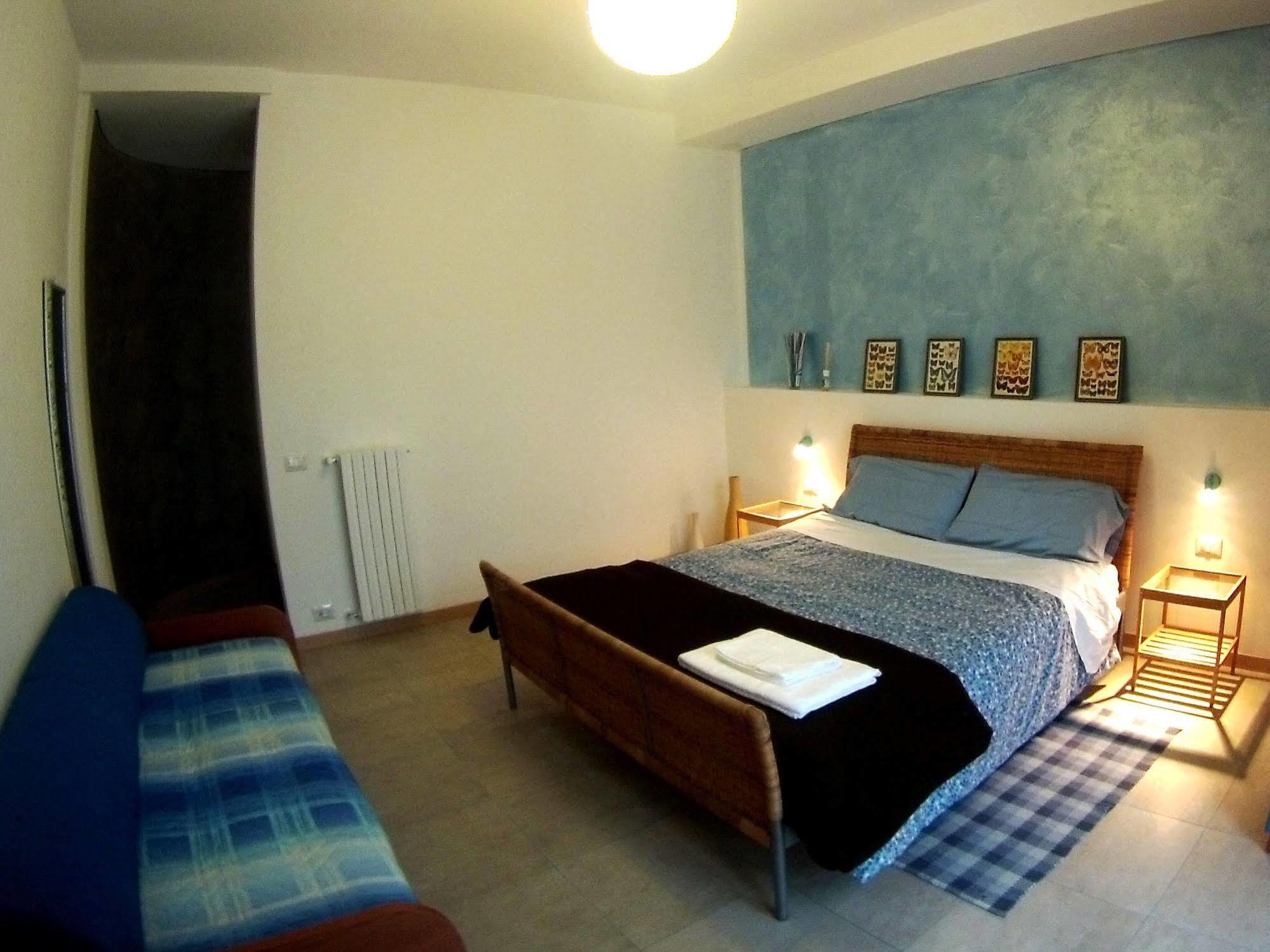 B&B Villa Monterosa Con Piscina Castronno Dış mekan fotoğraf